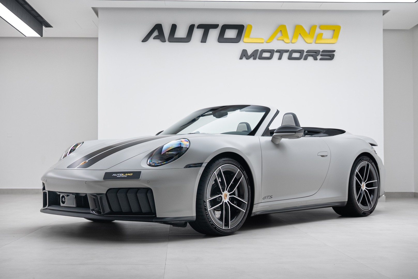 2025 PORSCHE 911 CARRERA GTS CONVERTIBLE WITH DEALER WARRANTY.
